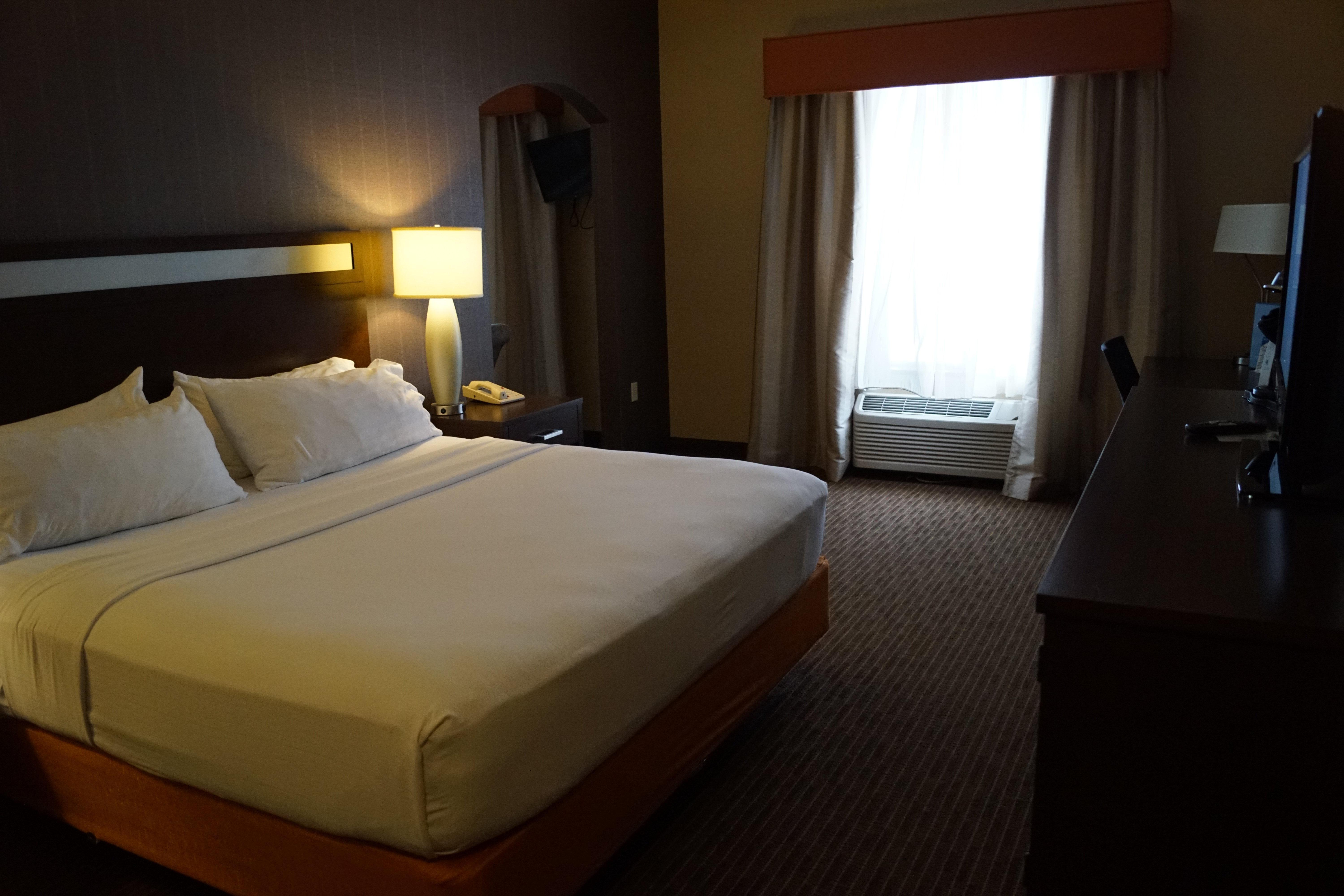 Holiday Inn Express Hotel & Suites Watertown - Thousand Islands By Ihg 외부 사진